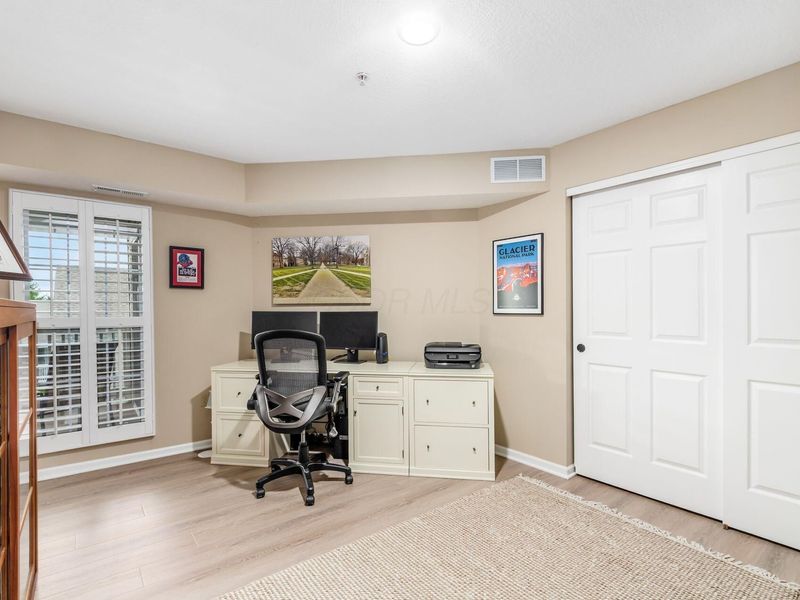 5935 N High Street, Unit 304, Worthington, OH 43085 Photo 18