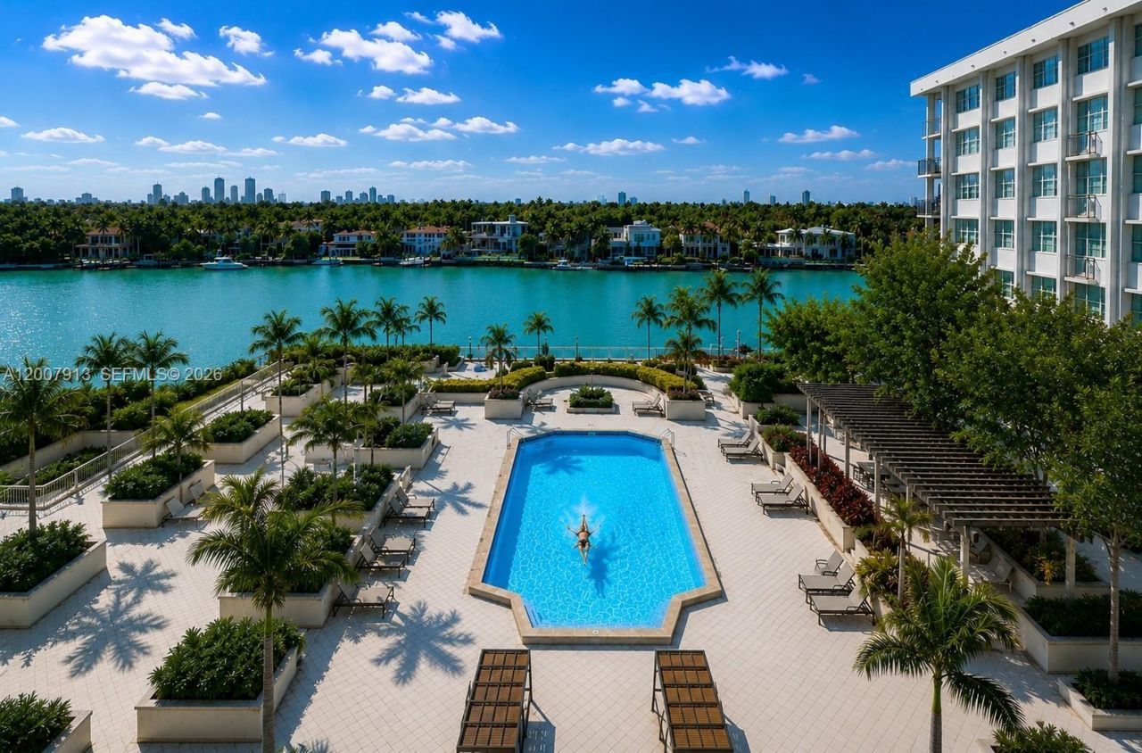 5600 Collins Ave , Unit 15B, Miami Beach, FL 33140 Photo