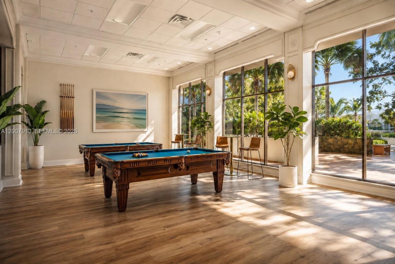 5600 Collins Ave , Unit 15B, Miami Beach, FL 33140 Photo