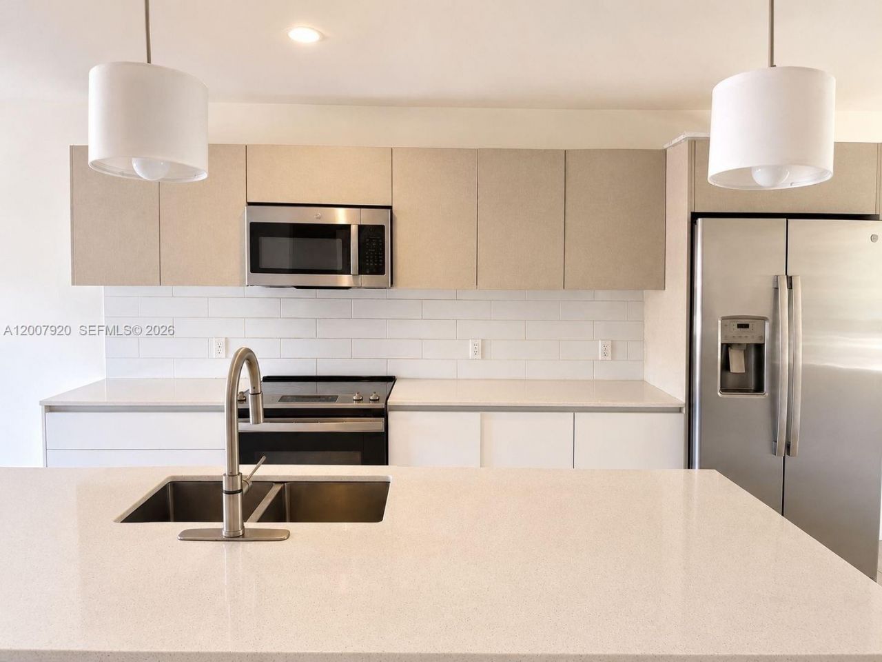 2505 NE 193rd St , Unit 4112, Miami, FL 33180 Photo