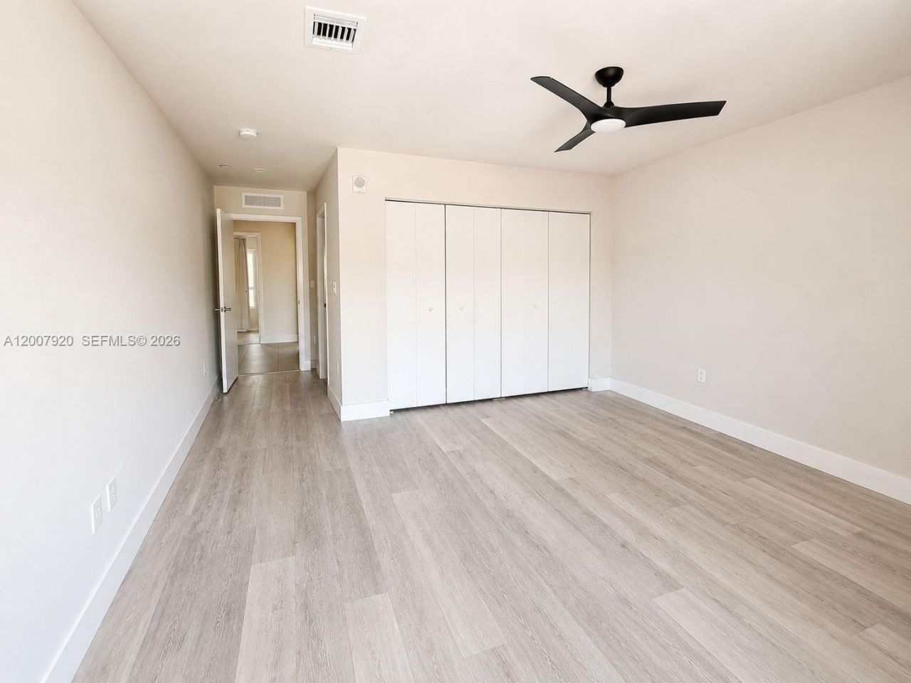 2505 NE 193rd St , Unit 4112, Miami, FL 33180 Photo