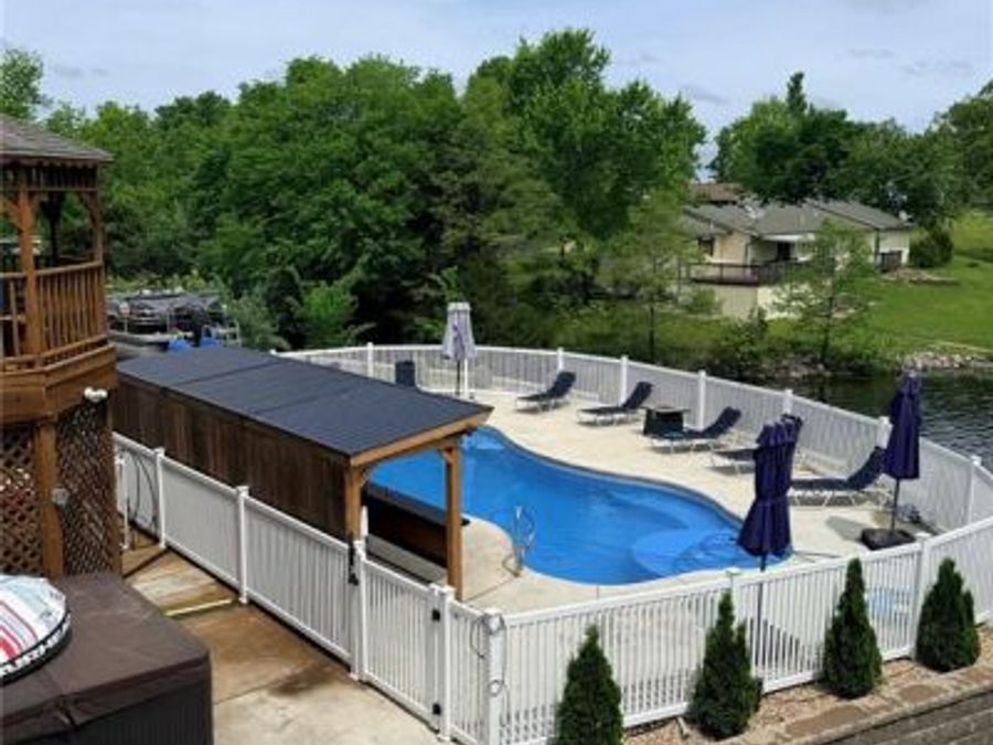 Property Image 44