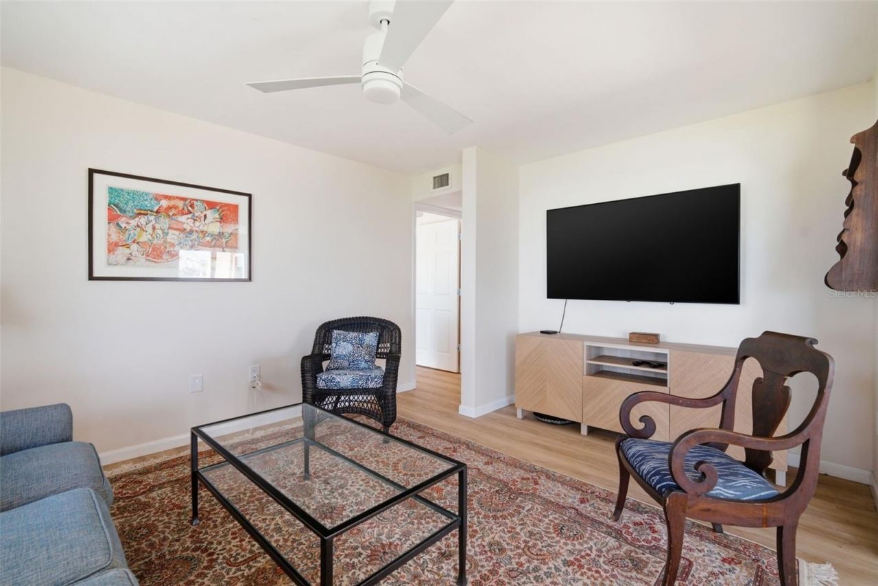 7400 Sunshine Skyway Lane S, Unit 121, Saint Petersburg, FL 33711 Photo
