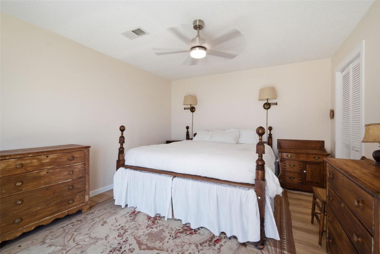 7400 Sunshine Skyway Lane S, Unit 121, Saint Petersburg, FL 33711 Photo