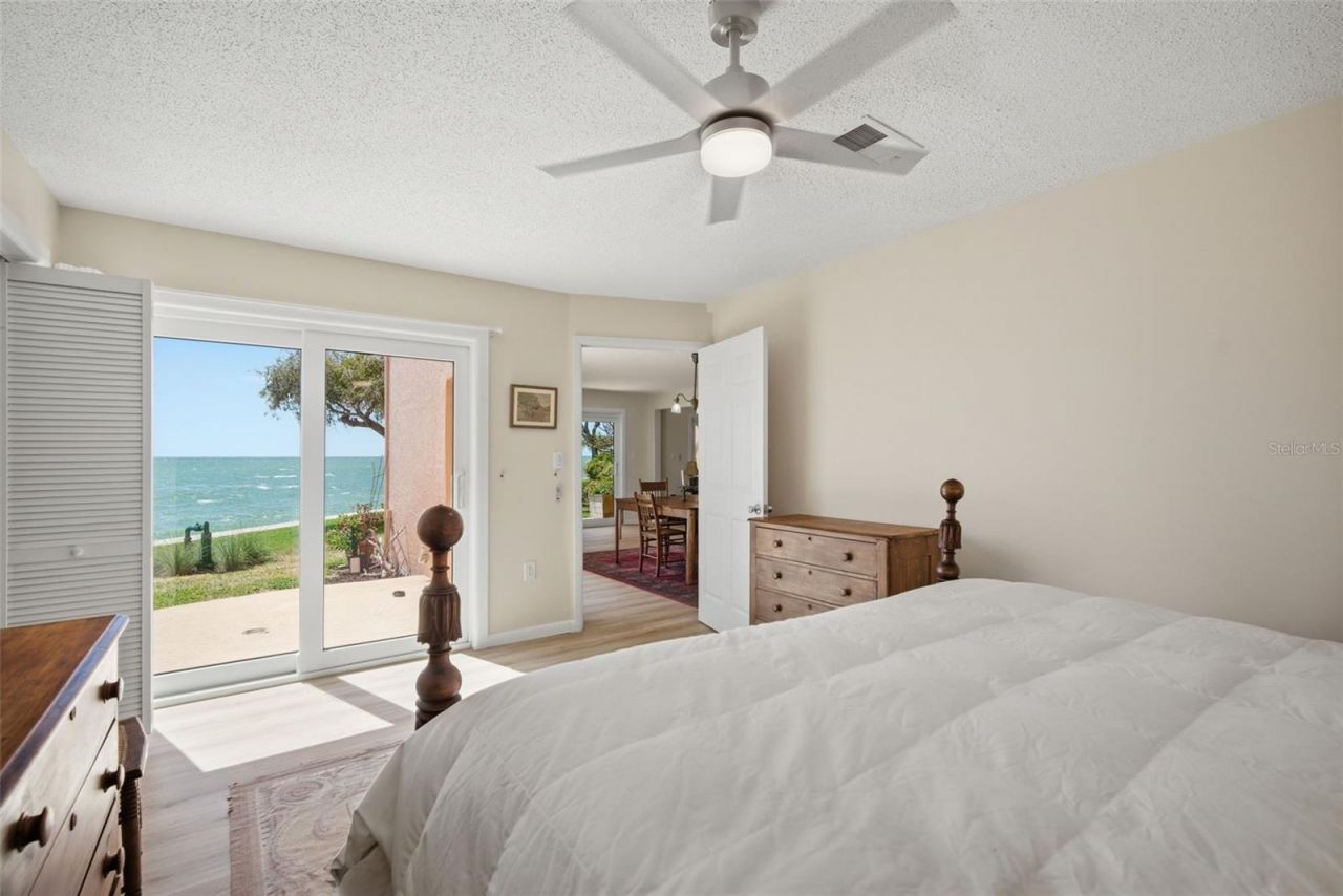 7400 Sunshine Skyway Lane S, Unit 121, Saint Petersburg, FL 33711 Photo