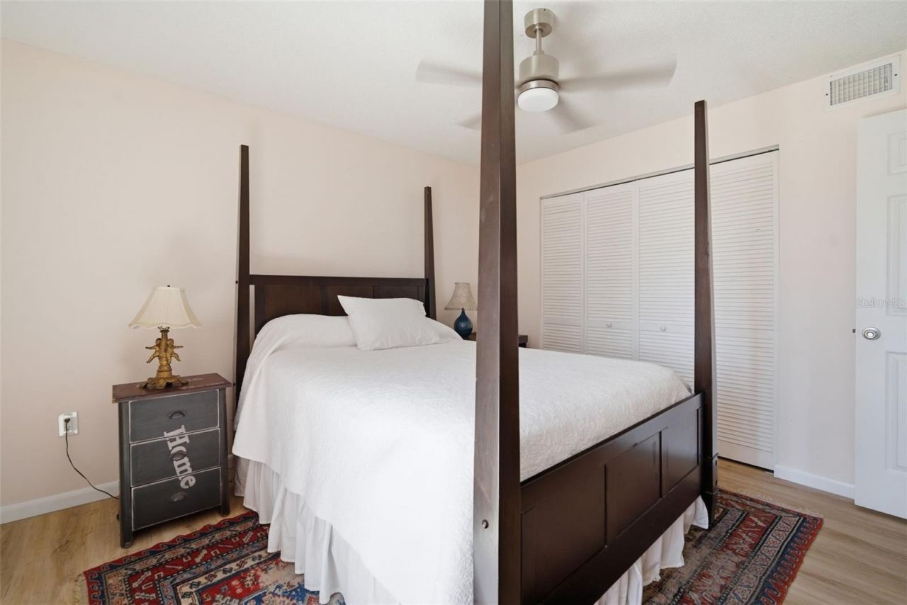 7400 Sunshine Skyway Lane S, Unit 121, Saint Petersburg, FL 33711 Photo