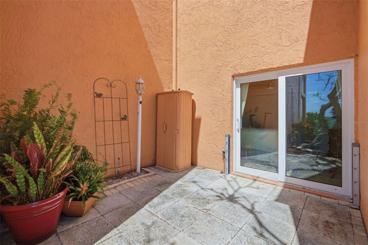 7400 Sunshine Skyway Lane S, Unit 121, Saint Petersburg, FL 33711 Photo