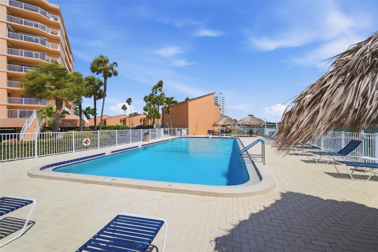 7400 Sunshine Skyway Lane S, Unit 121, Saint Petersburg, FL 33711 Photo