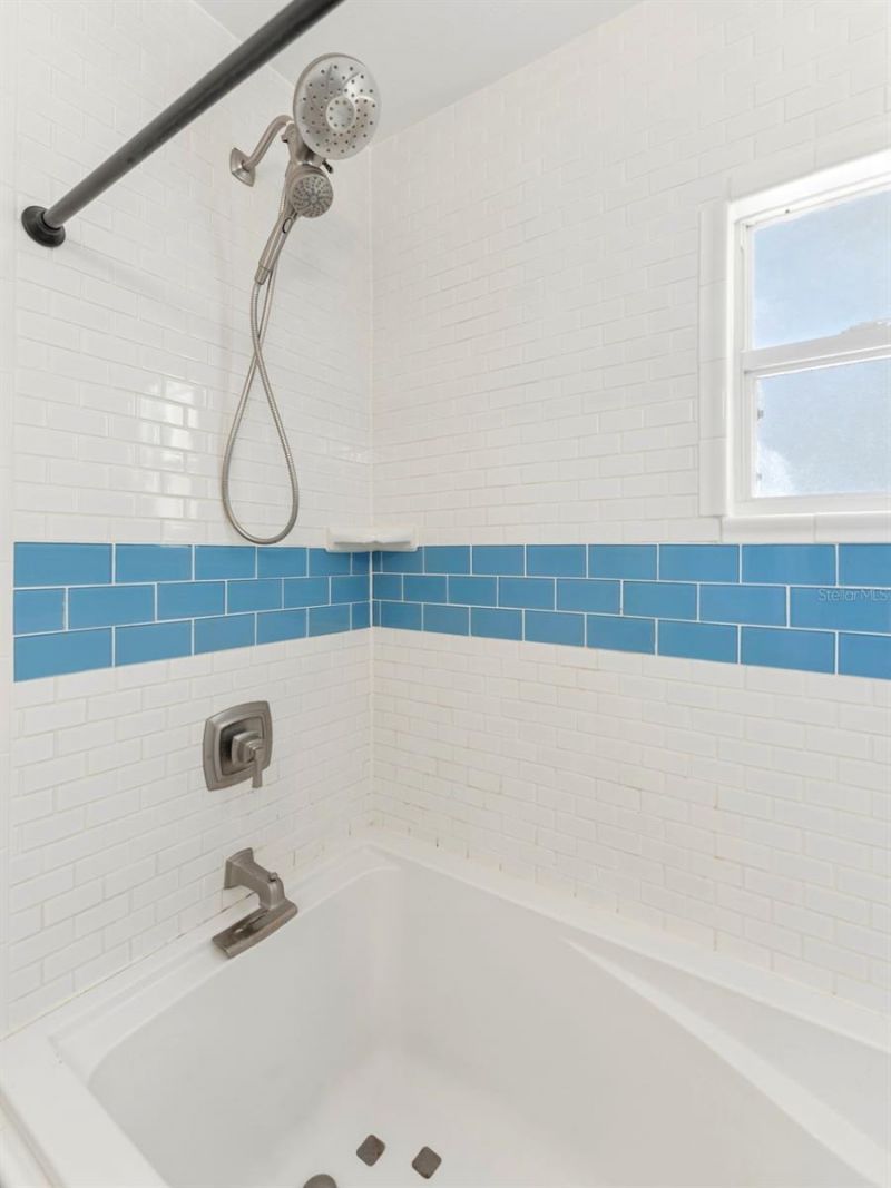 2005 3rd Street S, Saint Petersburg, FL 33705 Photo