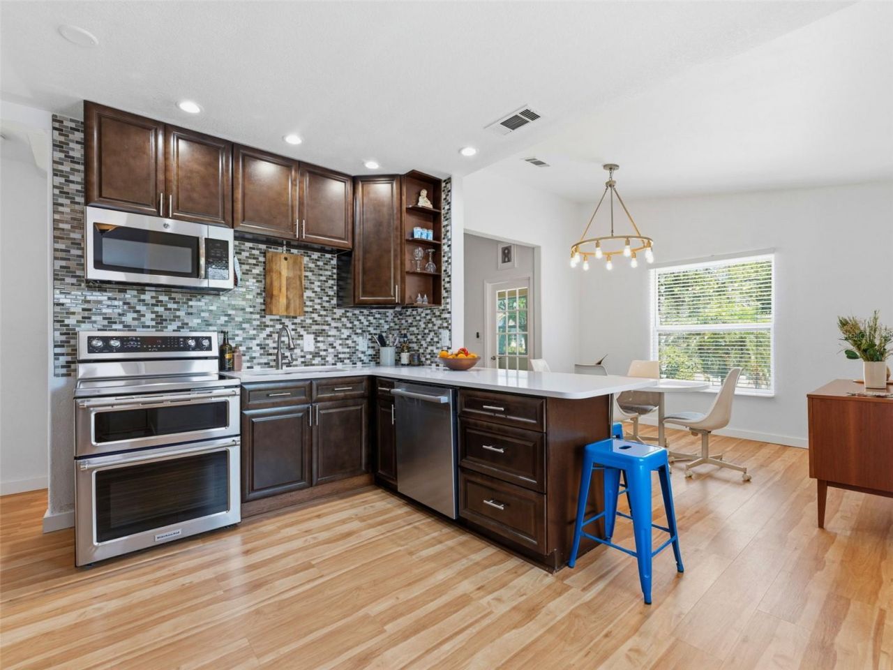 2005 3rd Street S, Saint Petersburg, FL 33705 Photo