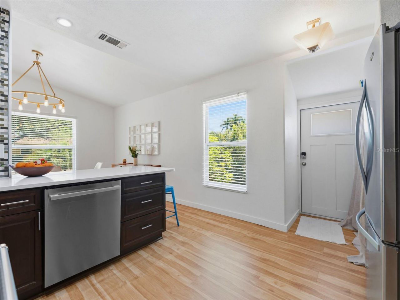 2005 3rd Street S, Saint Petersburg, FL 33705 Photo