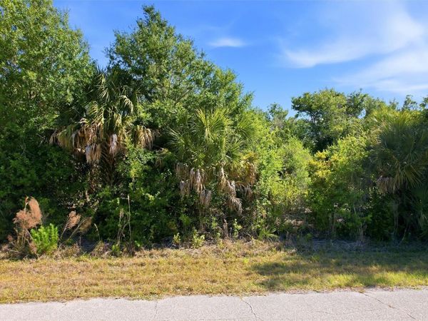 7095 FREEBERG CIRCLE , PORT CHARLOTTE, FL 33981