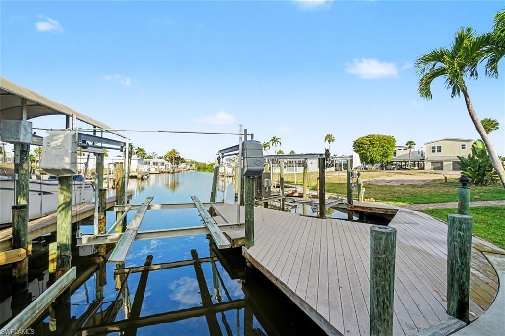 17630 Stevens Blvd, Fort Myers Beach, FL 33931 Photo