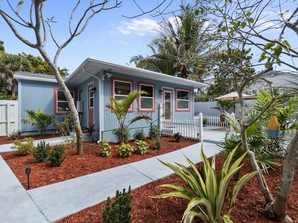 2396 Easy Street, Unit A, Palm Beach Gardens, FL 33410