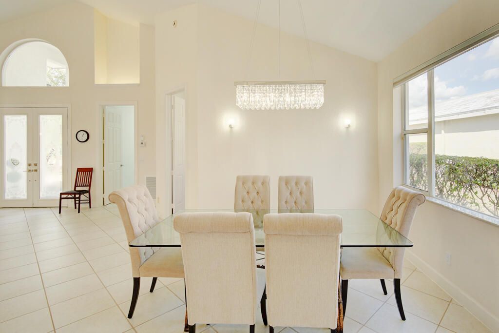 6646 Oakmont Way, West Palm Beach, FL 33412 Photo