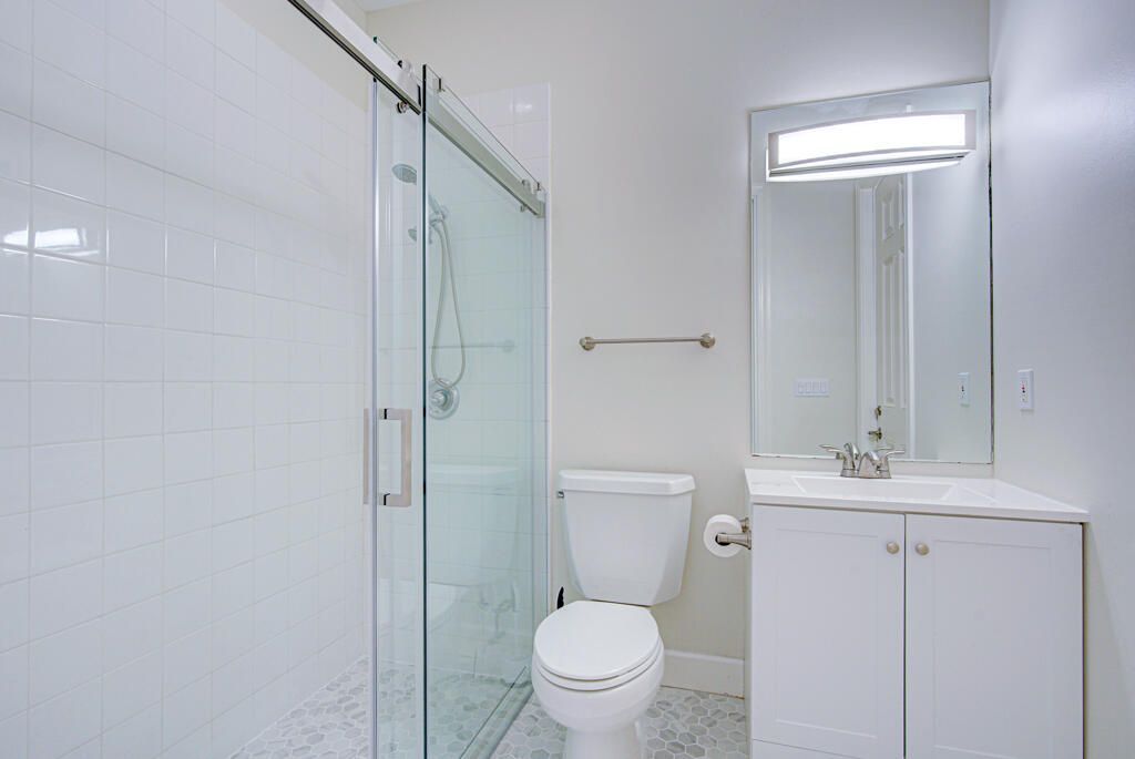 6646 Oakmont Way, West Palm Beach, FL 33412 Photo