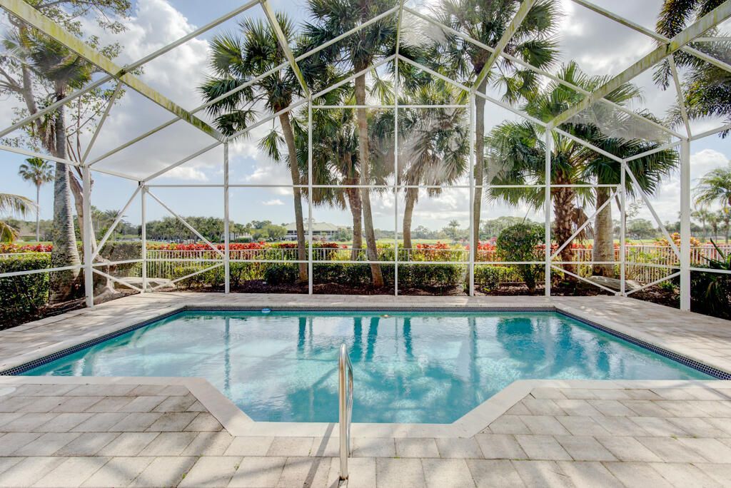 6646 Oakmont Way, West Palm Beach, FL 33412 Photo