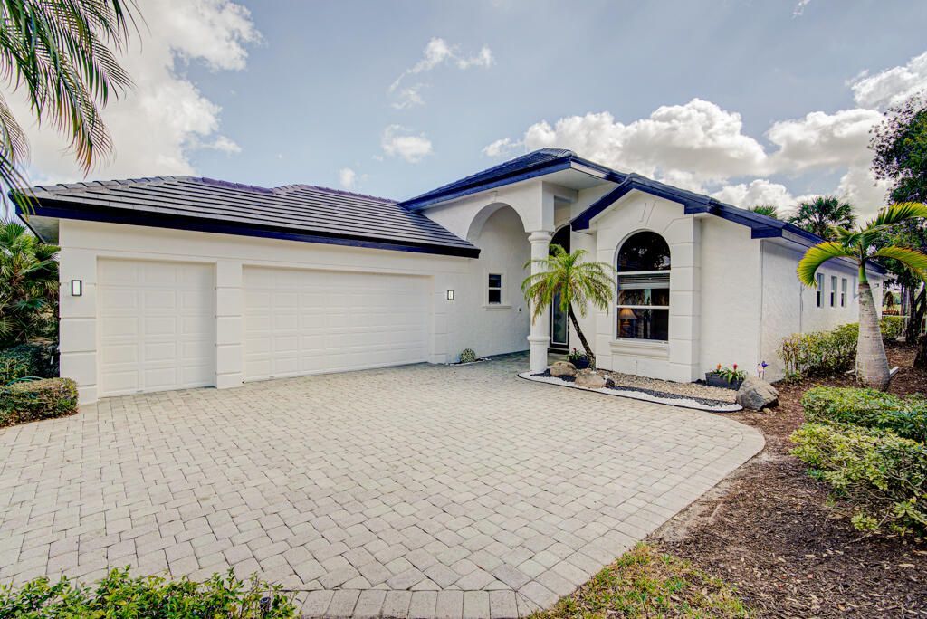 6646 Oakmont Way, West Palm Beach, FL 33412 Photo