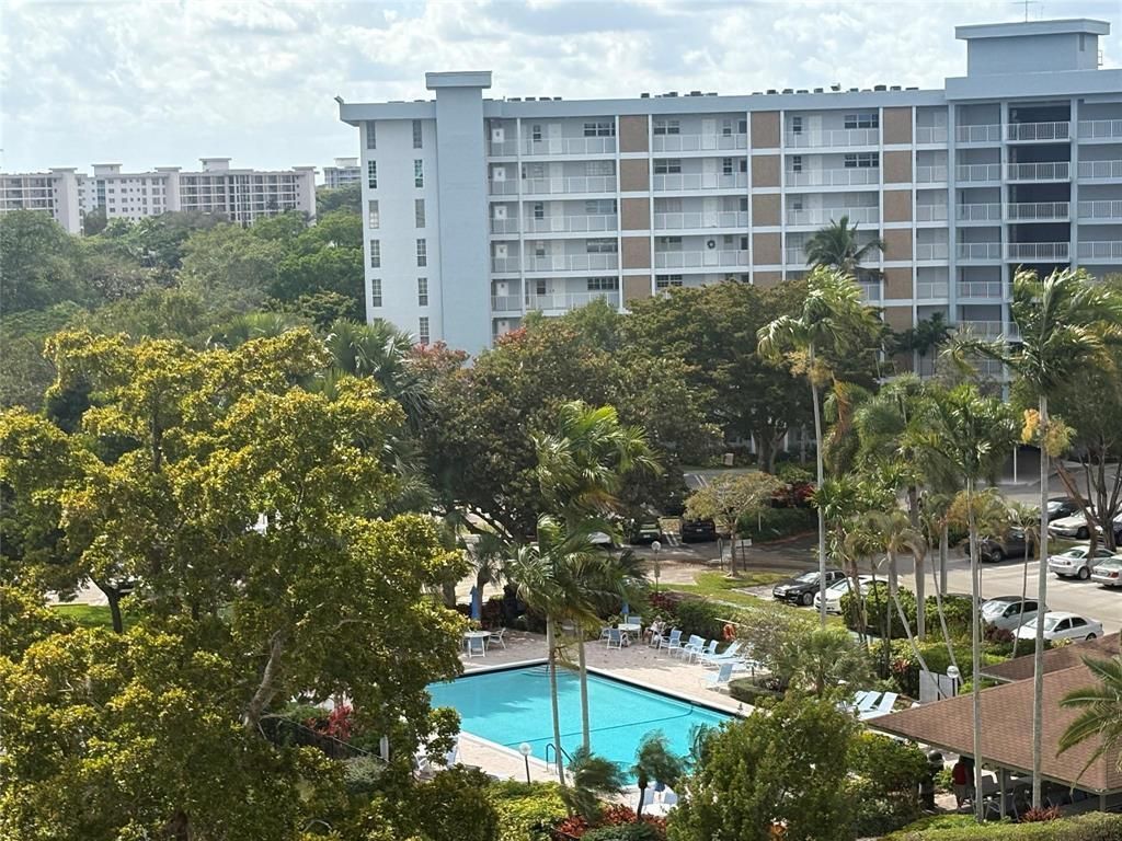 2940 N Course Drive, Unit 604, Pompano Beach, FL 33069 Photo