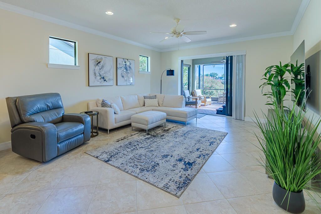 221 SE Longview Drive, Port Saint Lucie, FL 34984 Photo