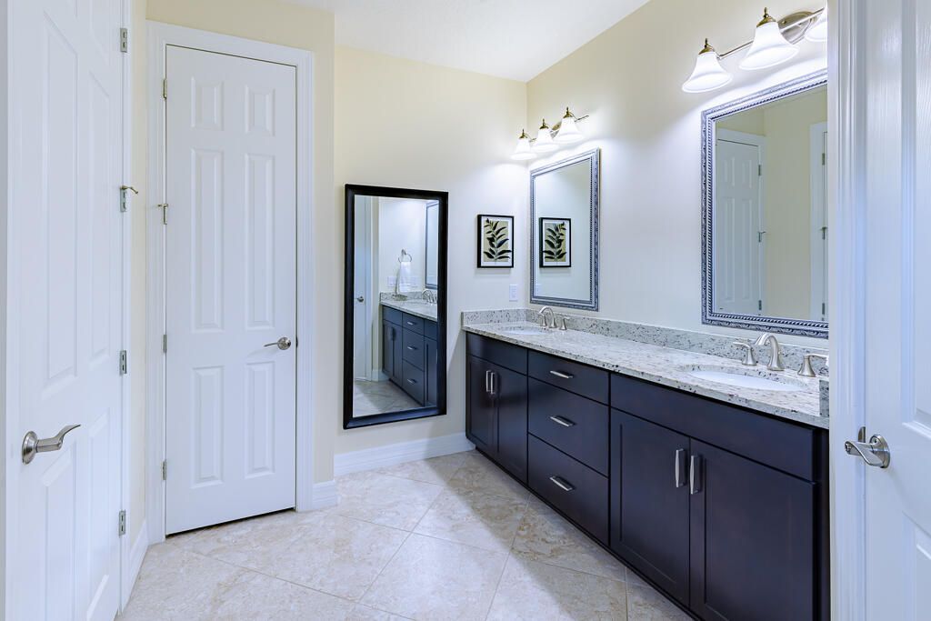 221 SE Longview Drive, Port Saint Lucie, FL 34984 Photo