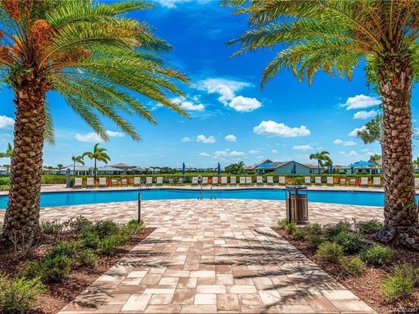 221 SE Longview Drive, Port St. Lucie, FL 34984