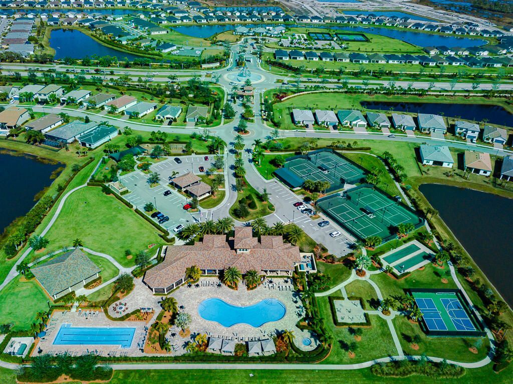 221 SE Longview Drive, Port Saint Lucie, FL 34984 Photo