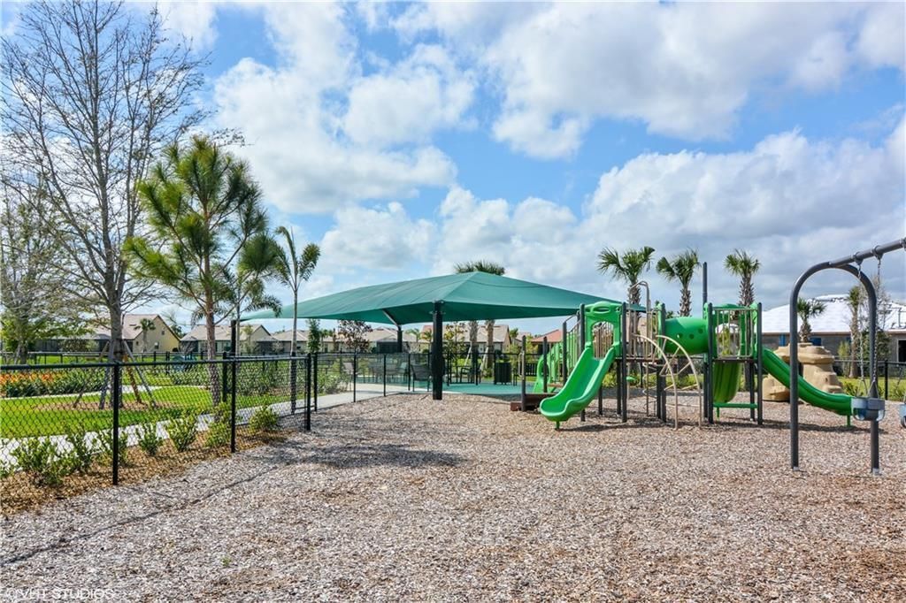 221 SE Longview Drive, Port Saint Lucie, FL 34984 Photo