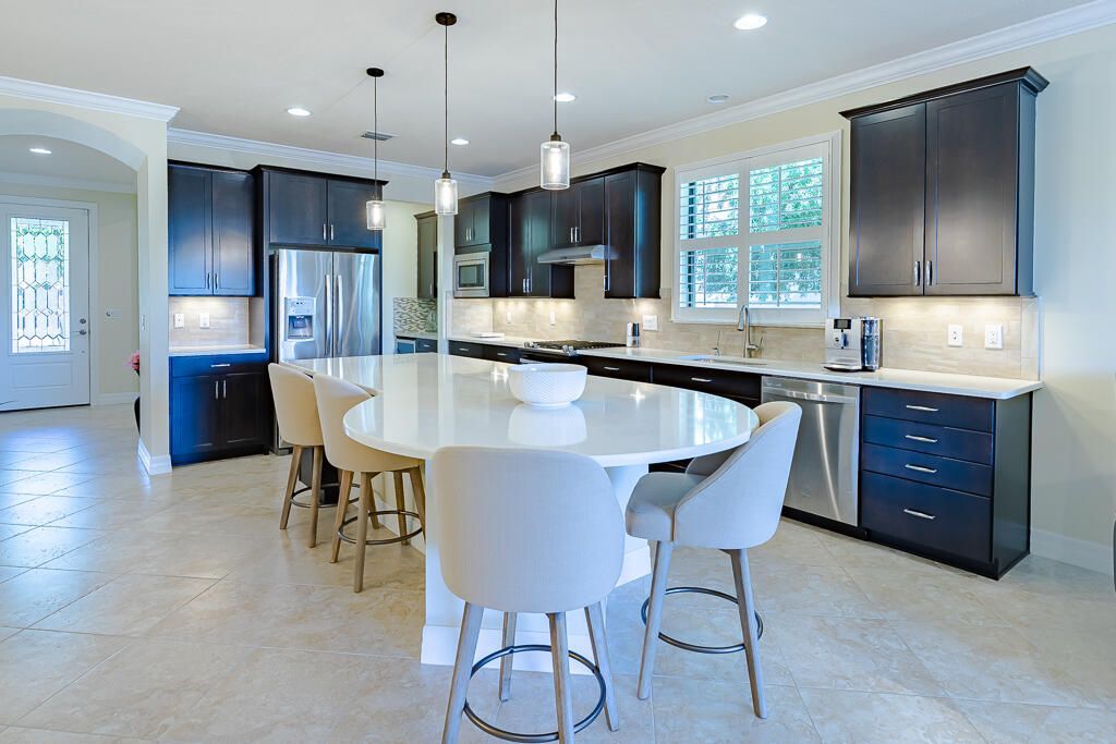 221 SE Longview Drive, Port Saint Lucie, FL 34984 Photo