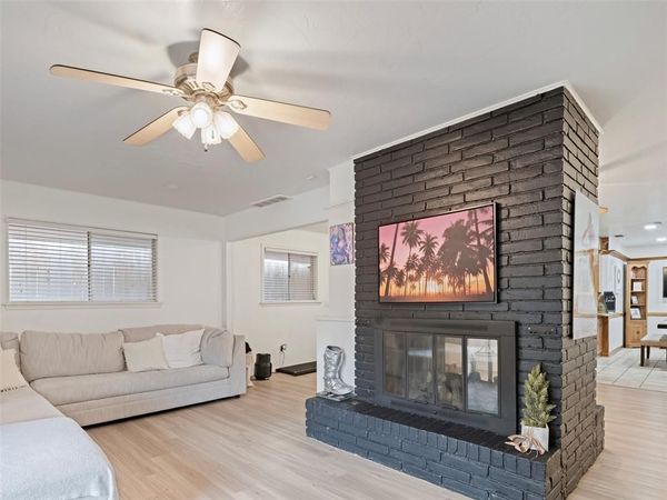 2815 N Grove Avenue, Oklahoma City, OK 73127