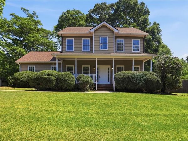 281 Timber Creek Drive , Athens, GA 30605