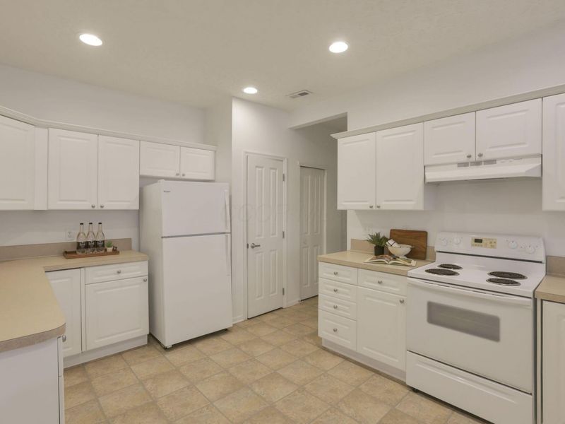 4231 Waterside Place, Unit 7, Grove City, OH 43123 Photo 10