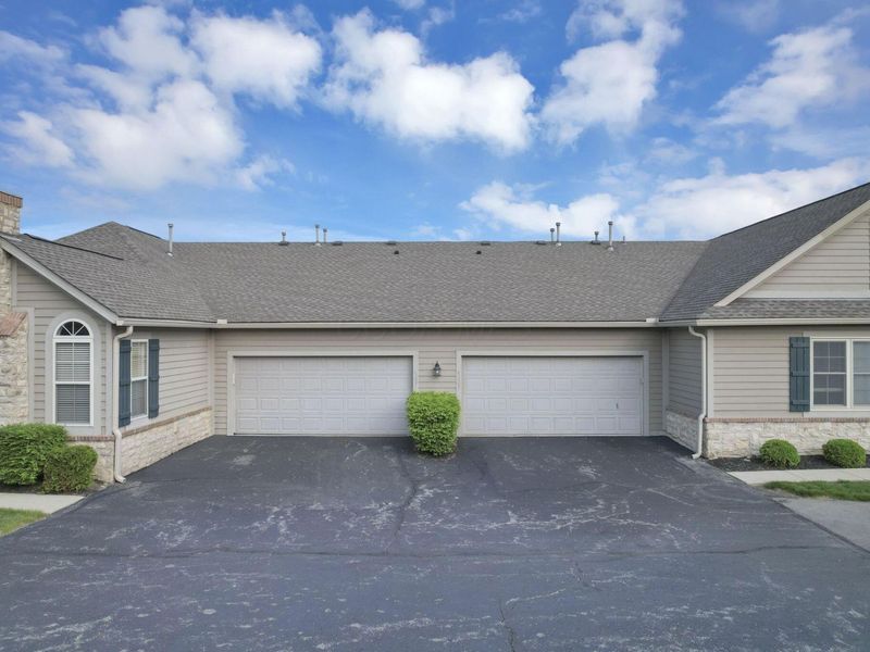 4231 Waterside Place, Unit 7, Grove City, OH 43123 Photo 3