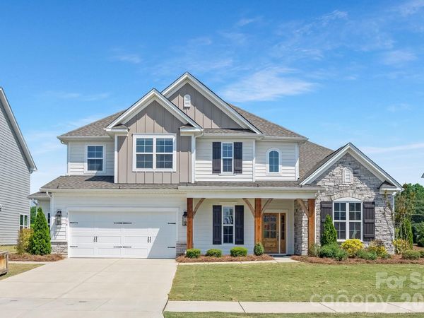 3814 Dahlia Drive, Harrisburg, NC 28075