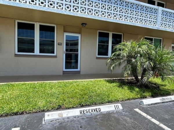 5095 BAY STREET NE, Unit 111, ST PETERSBURG, FL 33703