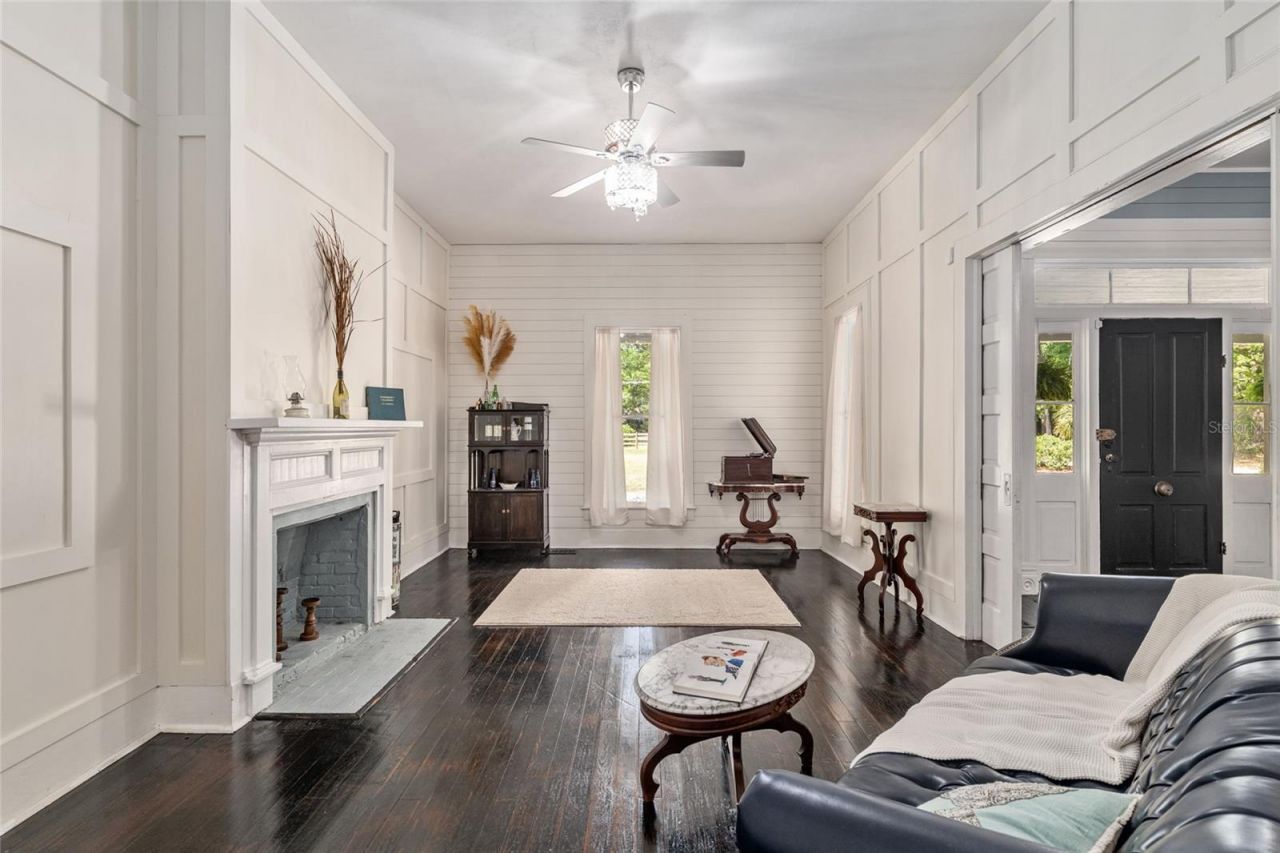 19451 SE 2nd Street, Williston, FL 32696 Photo