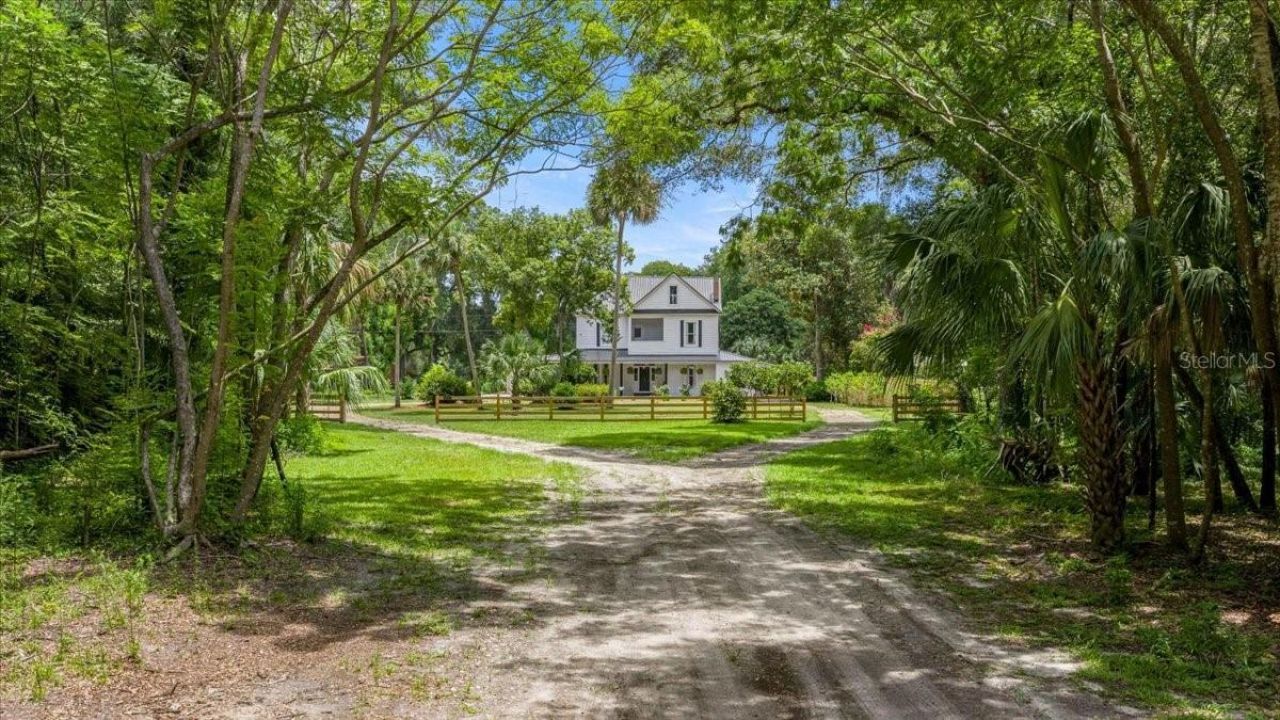 19451 SE 2nd Street, Williston, FL 32696 Photo