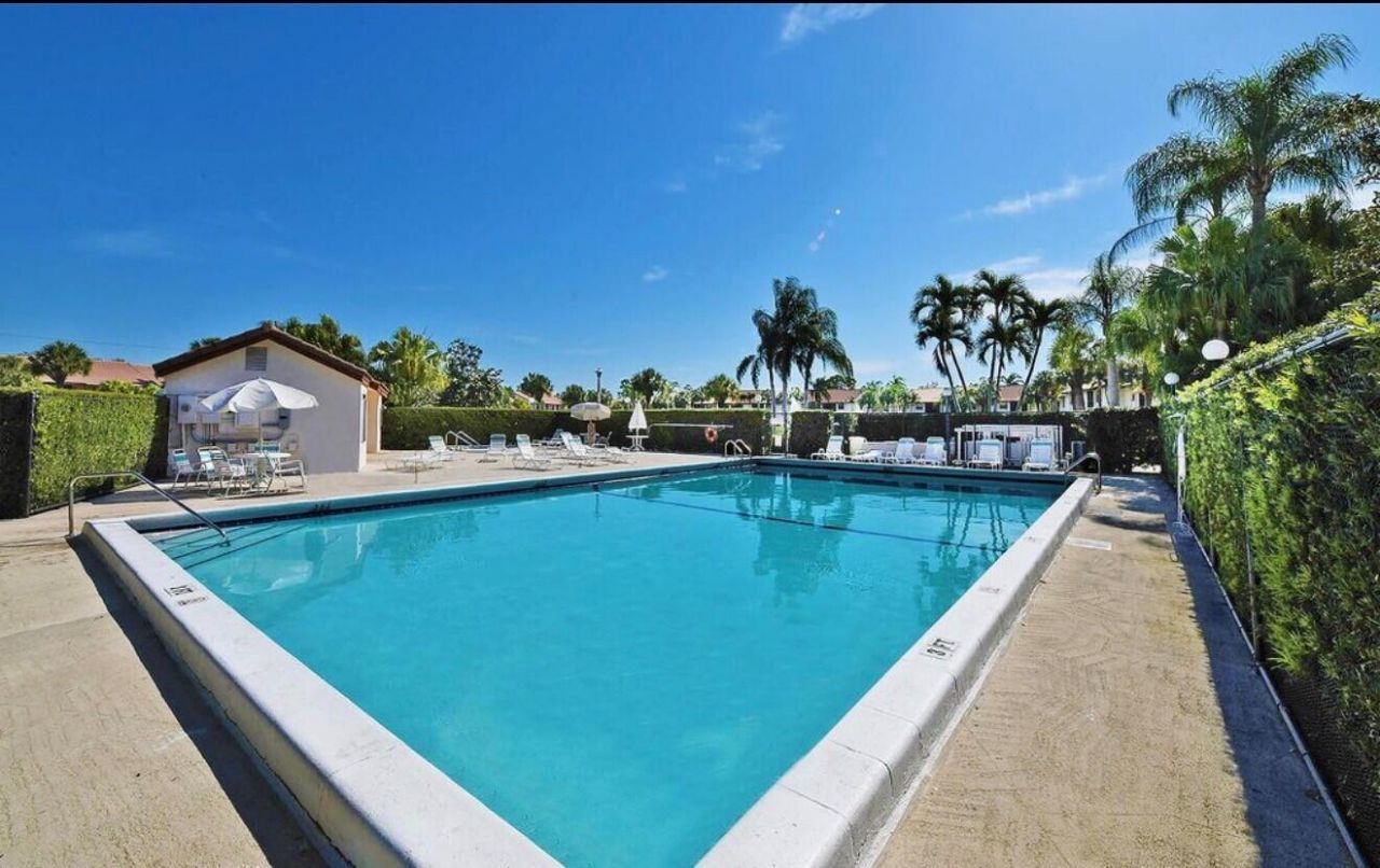 22088 Palms Way, Unit 204, Boca Raton, FL 33433 Photo