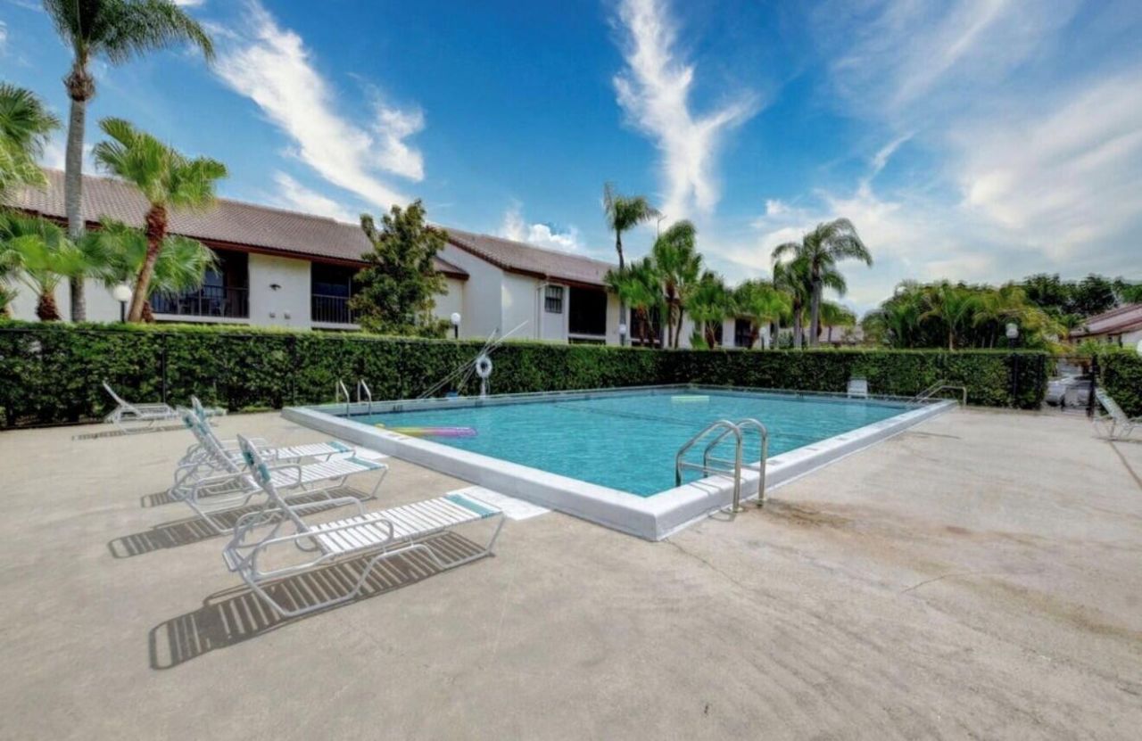 22088 Palms Way, Unit 204, Boca Raton, FL 33433 Photo