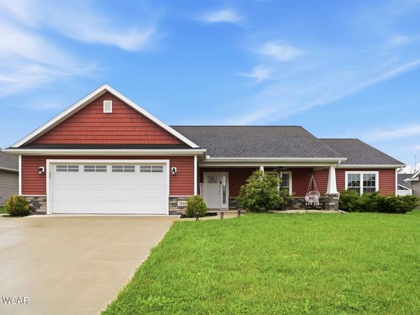 3680 Sky Hawk Drive, Lima, OH 45807