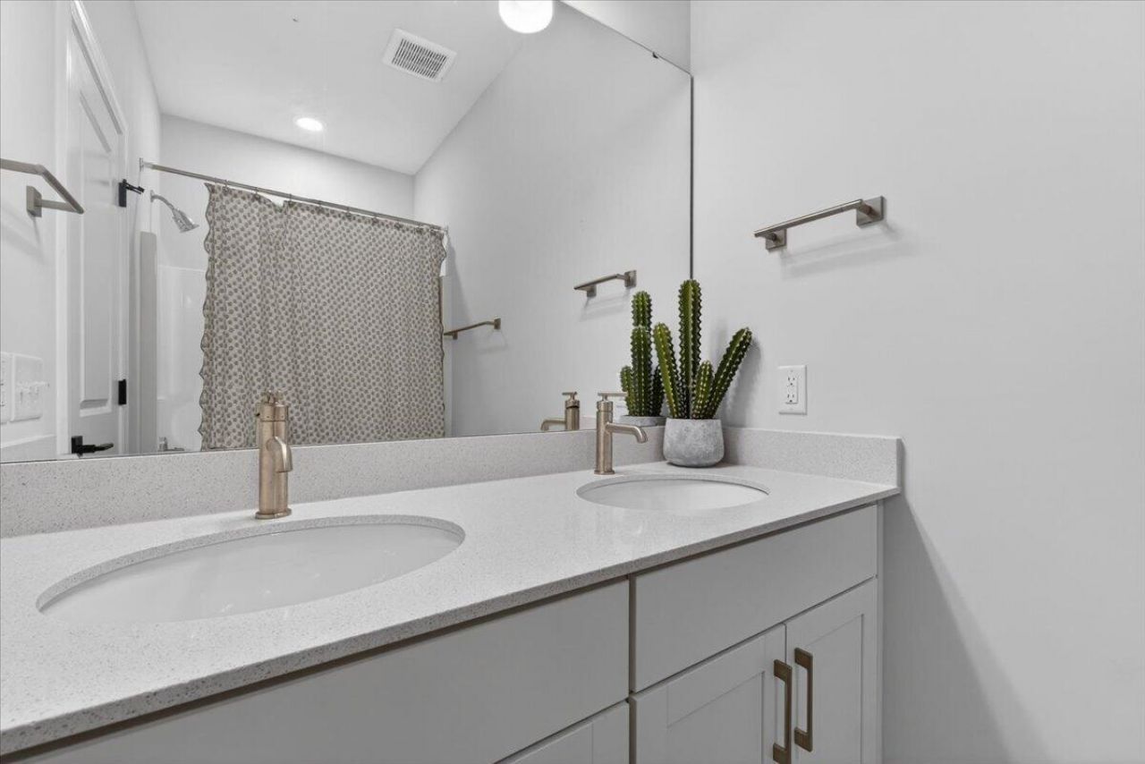 1205 Crooked Oak Road Photo 30