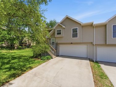 682 Emily St , North Liberty, IA 52317