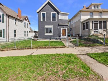 750 Robert Street S, Saint Paul, MN 55107