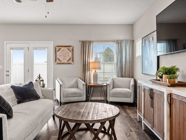 4331 Calusa Dr , Murfreesboro, TN 37127