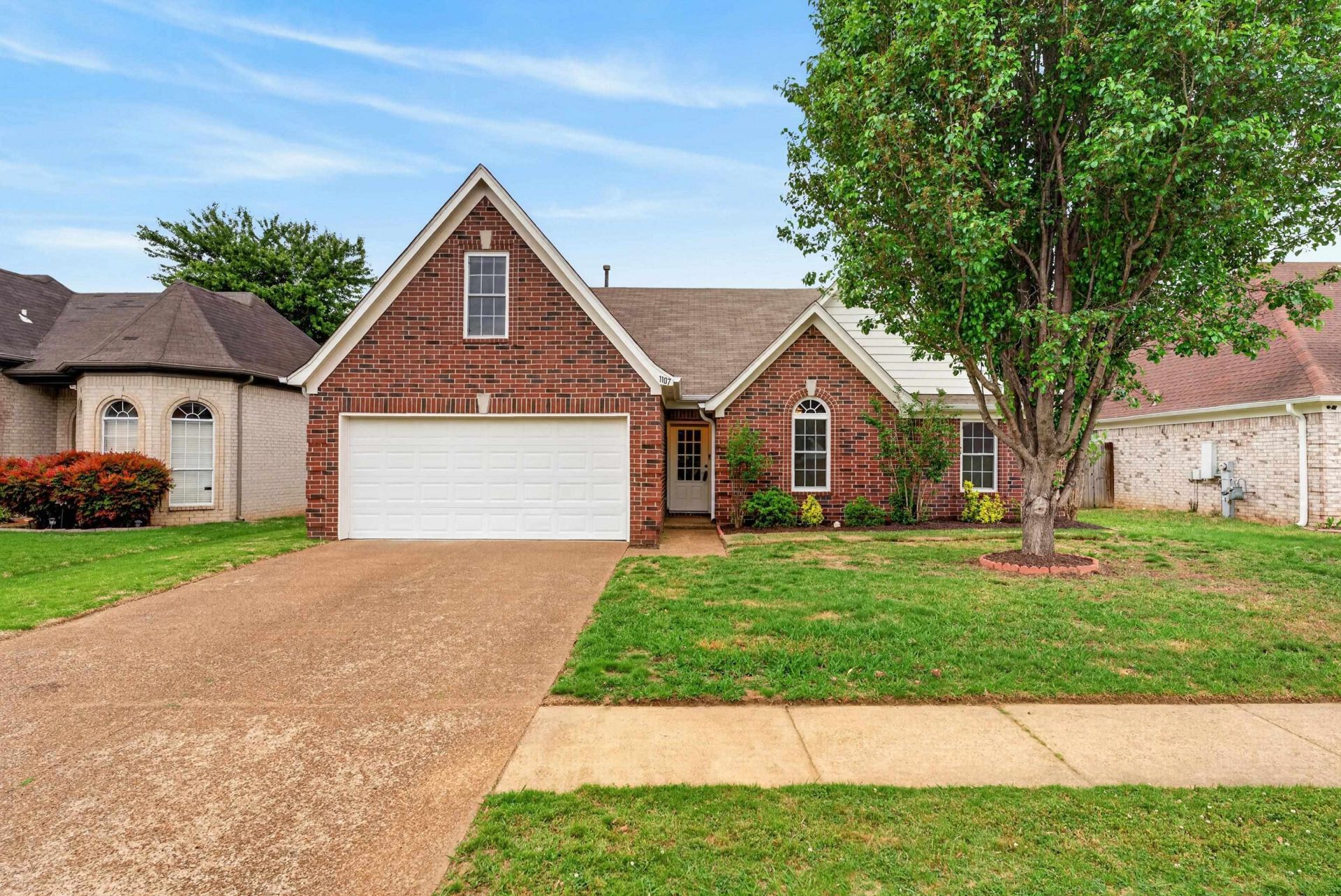 1107 W Red Fern Cir, Cordova, TN 38018 Main Photo