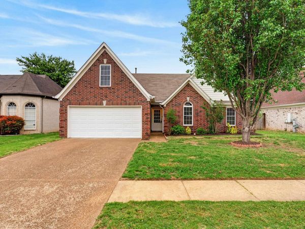 1107 W RED FERN CIR, Cordova, TN 38018