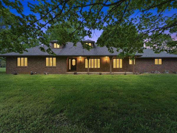 431 N Farm Road 205 , Springfield, MO 65802