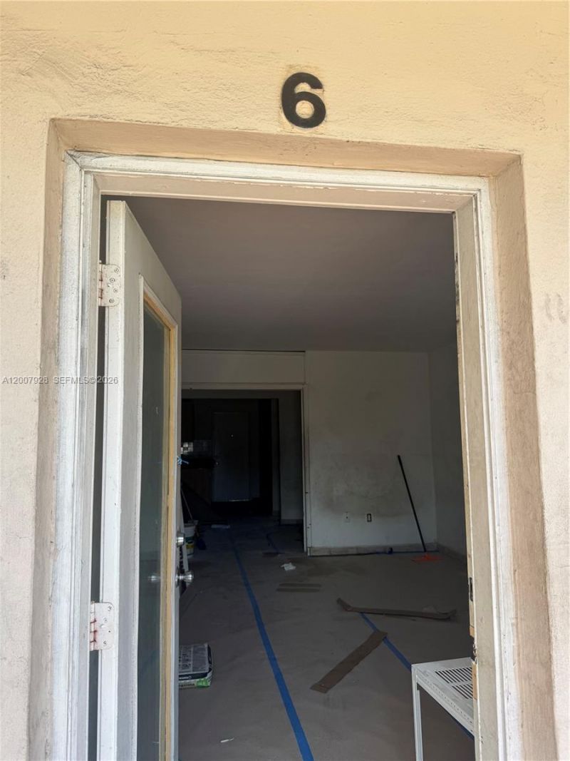 7300 Harding Ave , Unit 6, Miami Beach, FL 33141 Photo