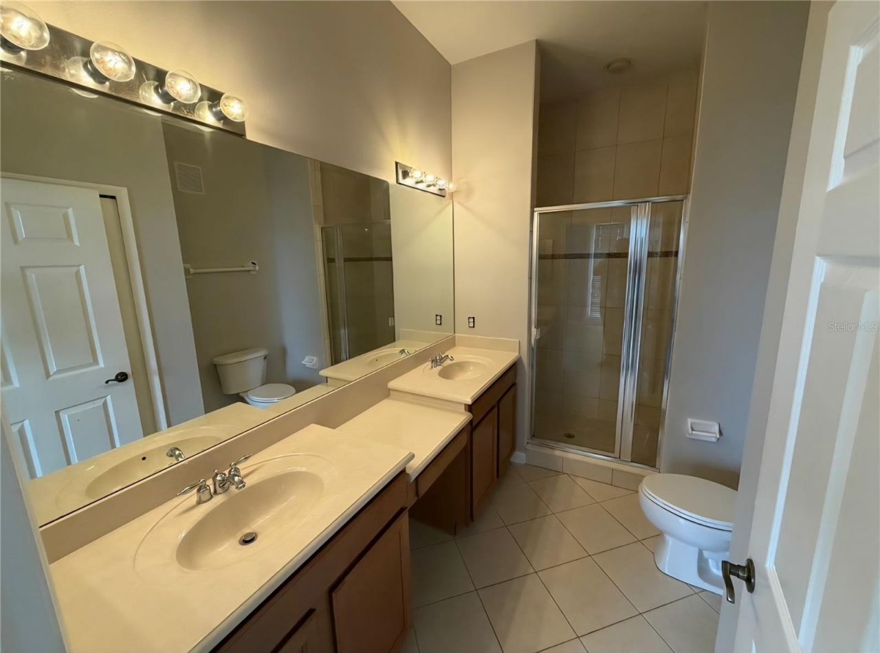 4351 Anson Lane, Unit 302, Orlando, FL 32814 Photo