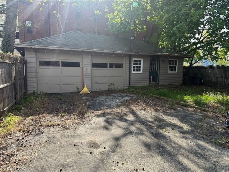 4231 Southern Boulevard, Youngstown, OH 44512 Photo 3